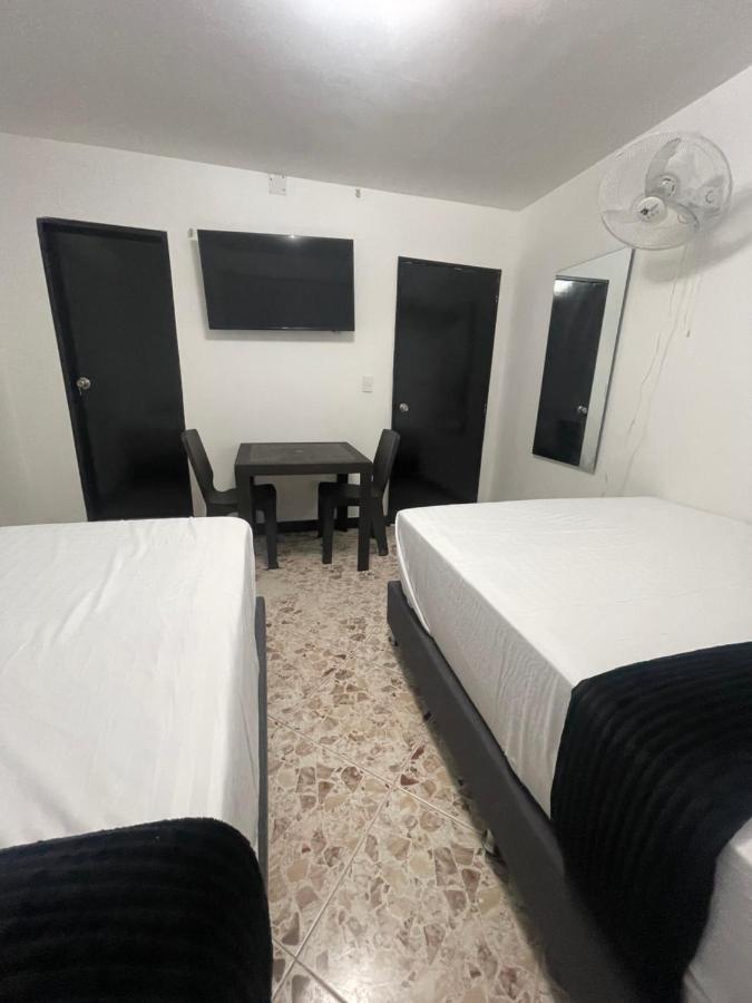 Hotel De Leon Estadio 麦德林 外观 照片