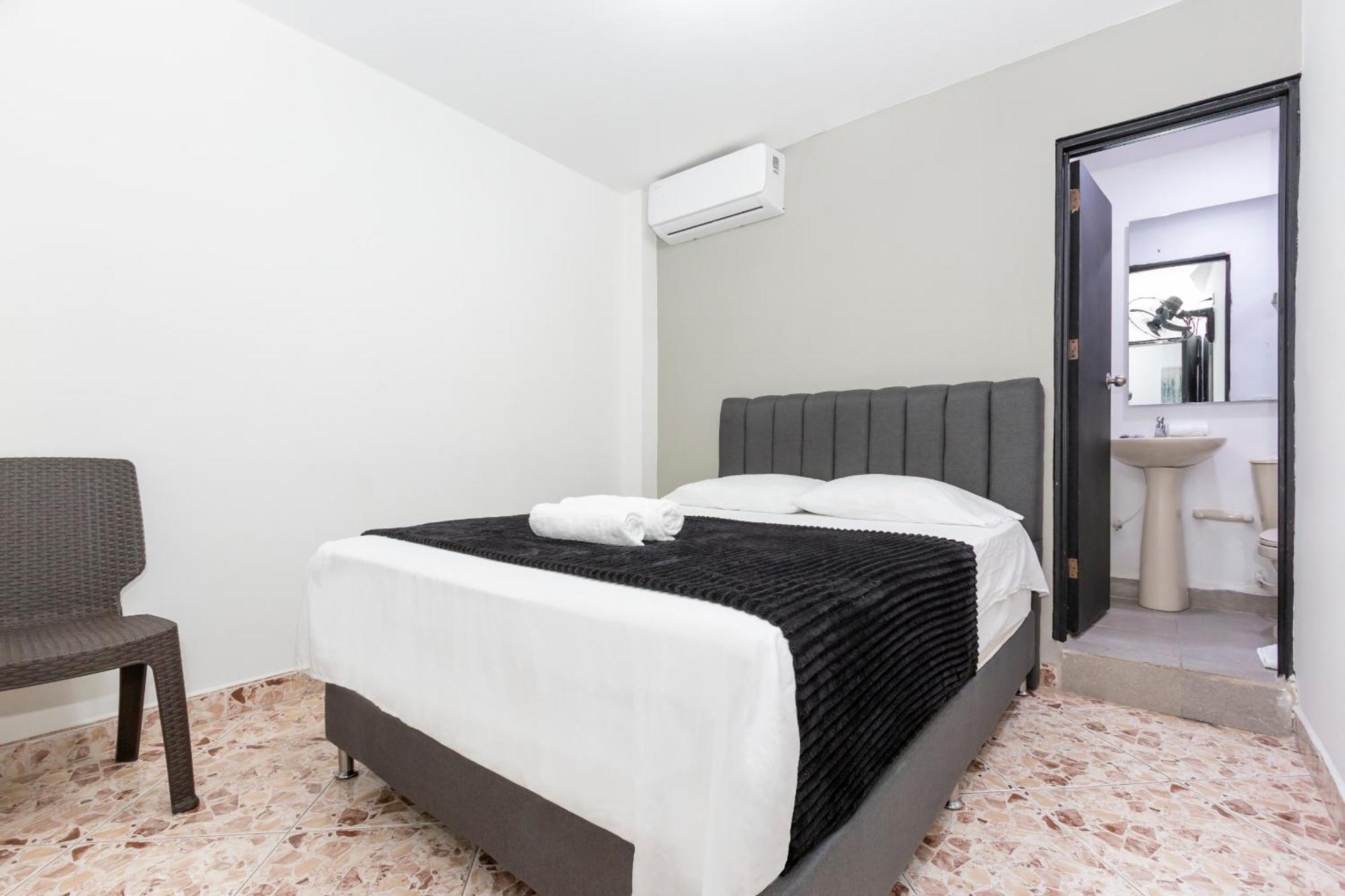 Hotel De Leon Estadio 麦德林 外观 照片