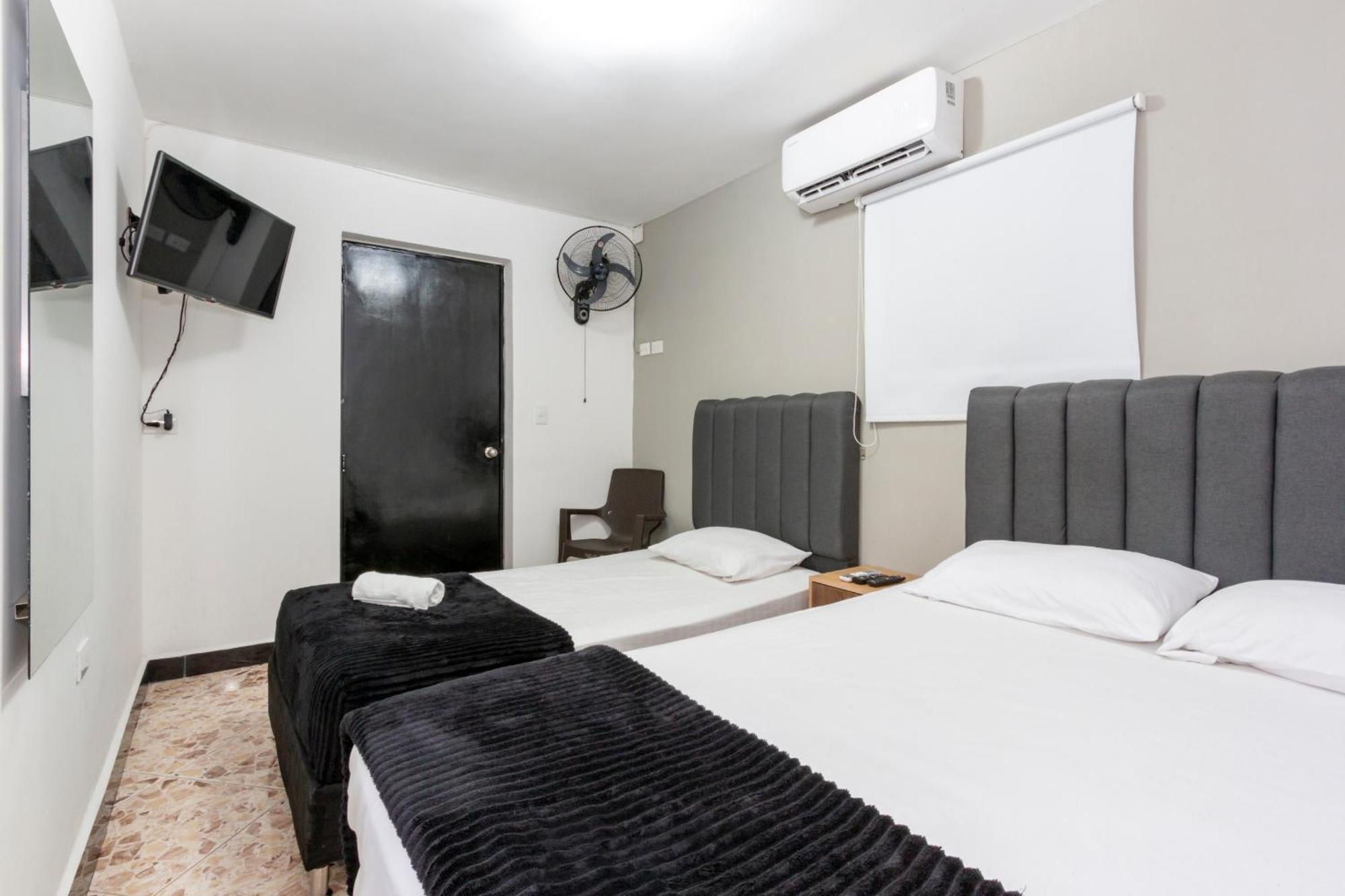 Hotel De Leon Estadio 麦德林 外观 照片